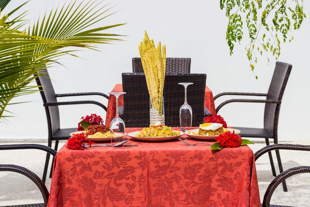 Castle Inn Bodufolhudhoo 외부 사진