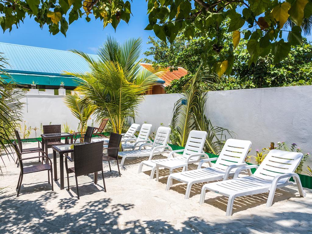 Castle Inn Bodufolhudhoo 외부 사진